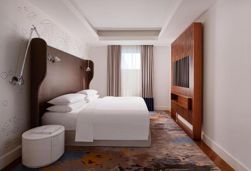 Suite Llit King, Sheraton Baku Intourist