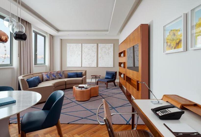 Suite Llit King, Sheraton Baku Intourist