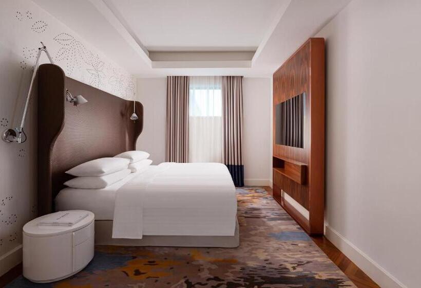 Suite Llit King, Sheraton Baku Intourist