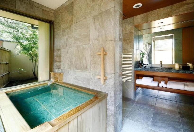 Номер Стандарт, Suiran, A Luxury Collection Hotel, Kyoto