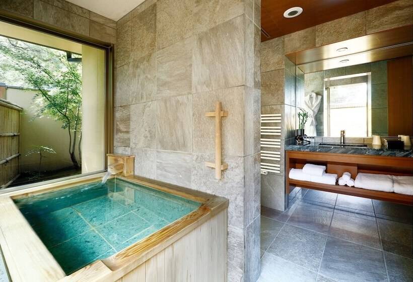 ガーデンビュースタンダードルーム, Suiran, A Luxury Collection Hotel, Kyoto