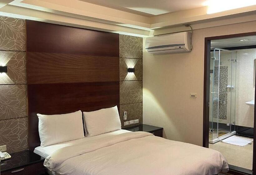 اتاق سوپریور, Sun Sweet