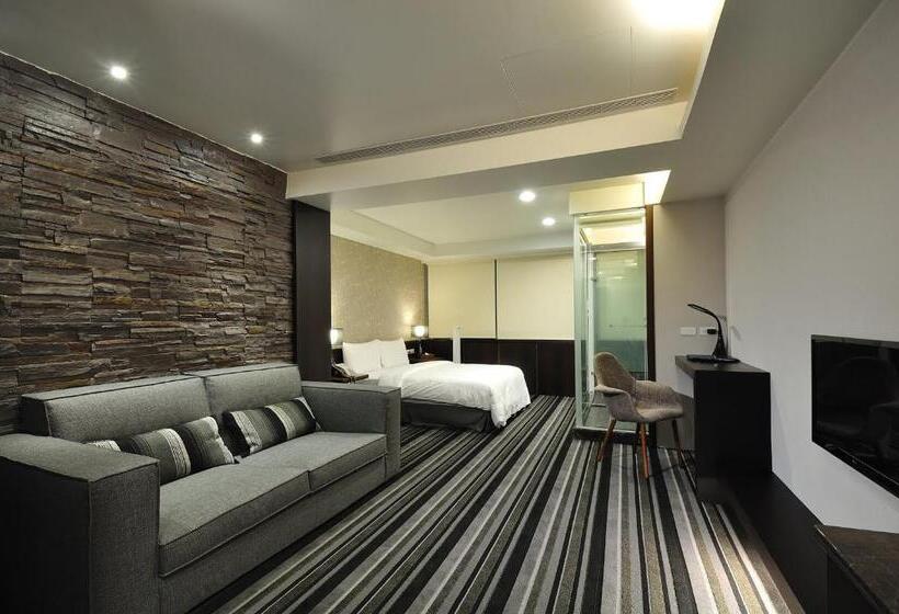 سوییت اجرایی, Sun Sweet