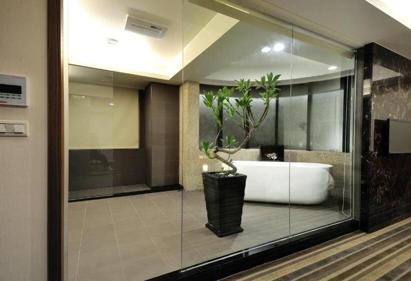 سوییت اجرایی, Sun Sweet