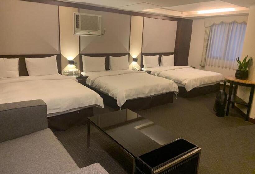 اتاق خانوادگی, Sun Sweet