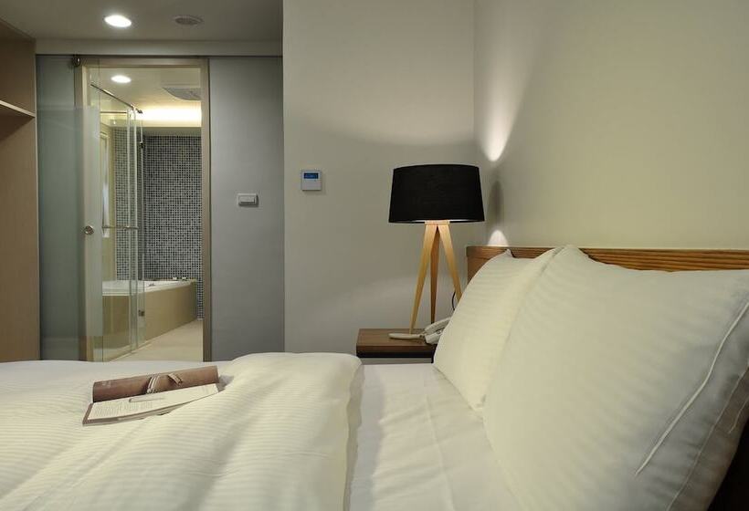 سوییت اجرایی, Sun Sweet