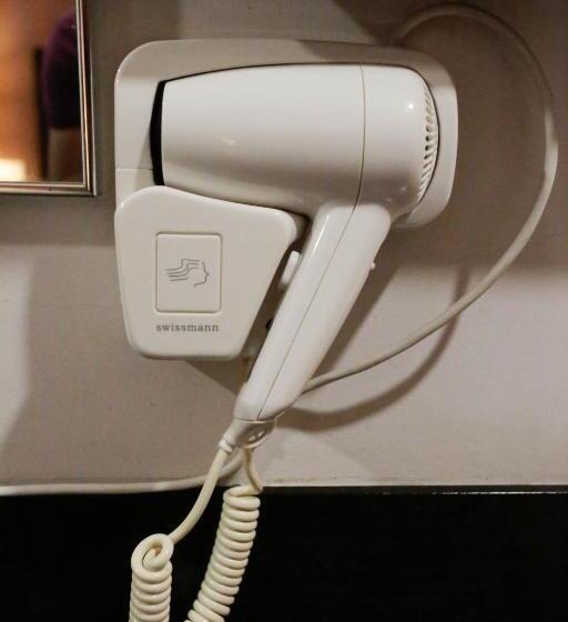 اتاق اجرایی با تخت بزرگ, The Grand Campbell Hotel Kuala Lumpur