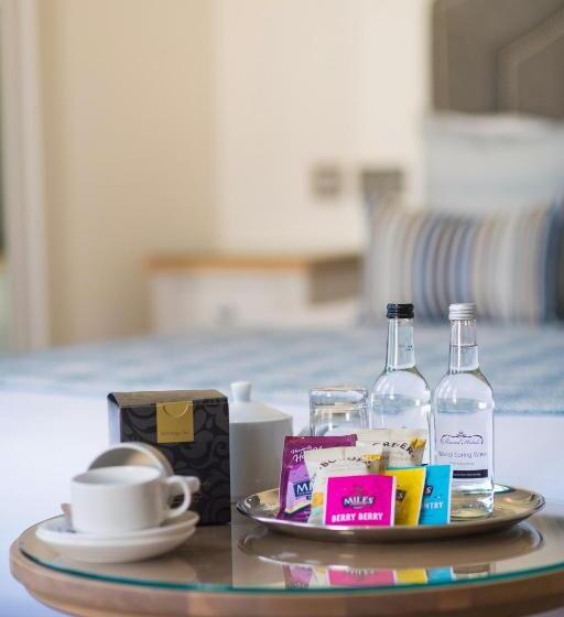 חדר דלוקס נוף לים, The Royal Duchy