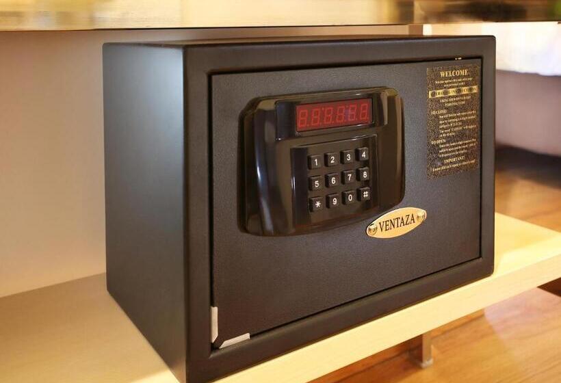 Номер Стандарт, Zest Airport Jakarta By Swiss Belhotel International