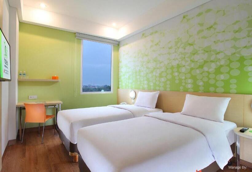 Номер Стандарт, Zest Airport Jakarta By Swiss Belhotel International