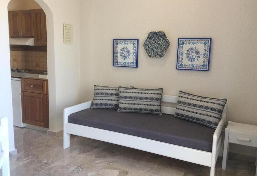 דירת חדר אקונומי, Maria Suites