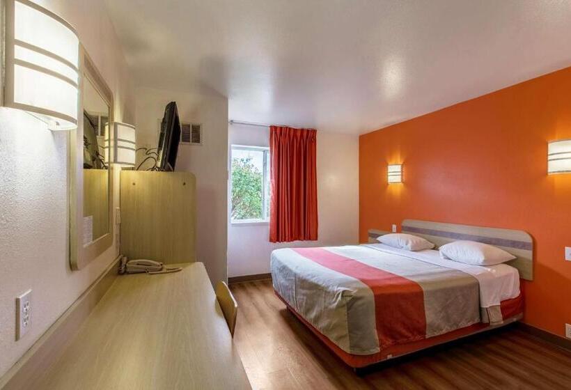 豪华房间, Motel 6 Baraboo, Wi Lake Delton Wisconsin Dells