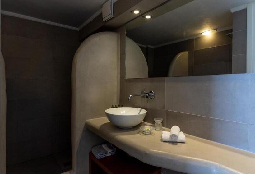 Chambre Triple Standard Vue Mer, Anamnesis City Spa