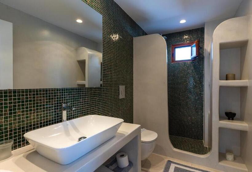 Chambre Triple Deluxe, Anamnesis City Spa