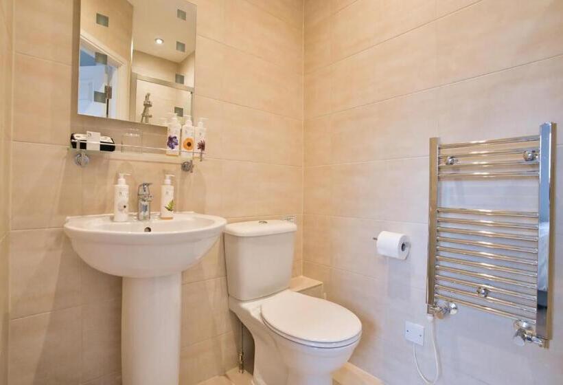 اتاق استاندارد یک نفره, Beaches Guest House