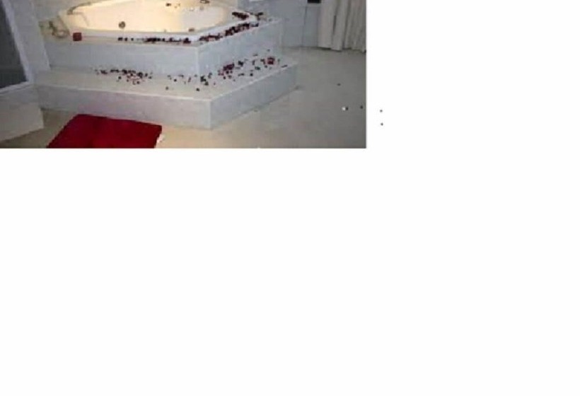 Superior-huone, Noraclox Inn