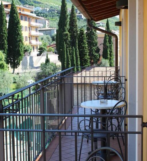 스탠다드 룸 가든 전망, Garda Family House