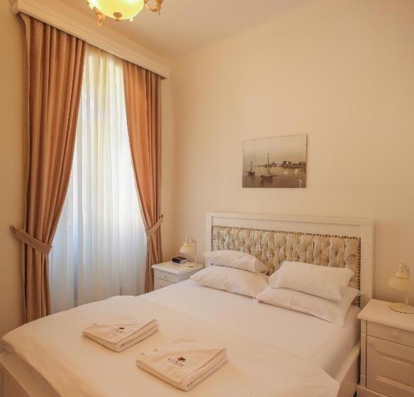 آپارتمان 2 خوابه با چشم‌انداز دریا, Conte Hotel & Restaurant