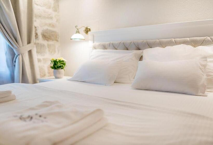 آپارتمان 2 خوابه با چشم‌انداز دریا, Conte Hotel & Restaurant