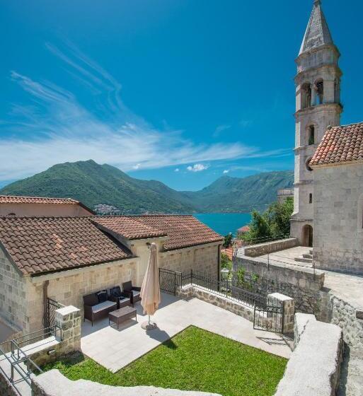 استودیوی استاندارد با چشم‌انداز دریا, Conte Hotel & Restaurant