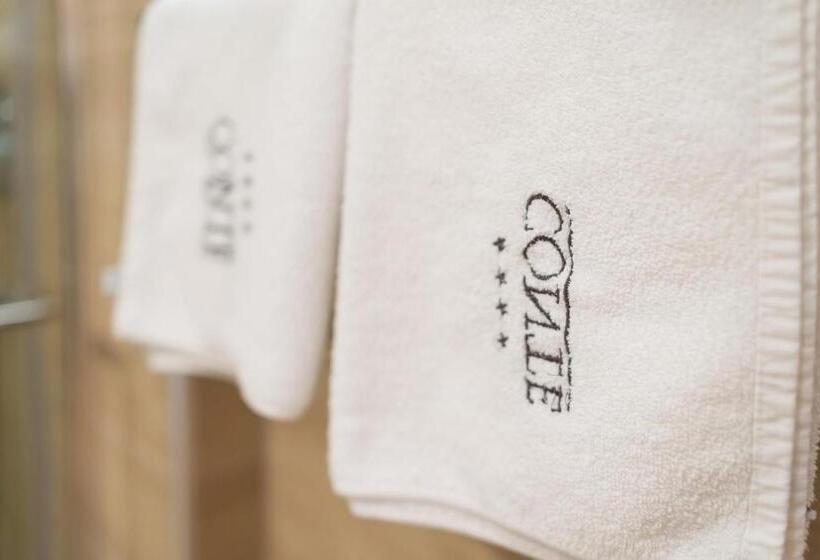 استودیوی استاندارد با چشم‌انداز دریا, Conte Hotel & Restaurant