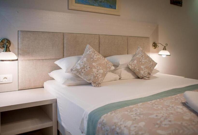 آپارتمان 1 خوابه با بالکن, Conte Hotel & Restaurant