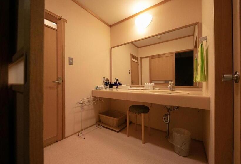 스탠다드 룸 공동 욕실, Yufuin Onsen Hinoharu Ryokan