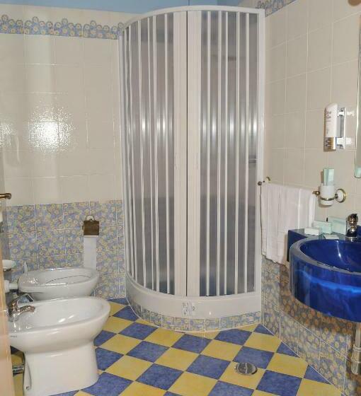 バルコニー付スイート, Albergo Roses