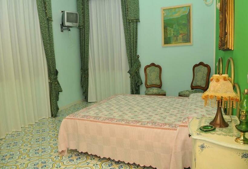 バルコニー付スイート, Albergo Roses