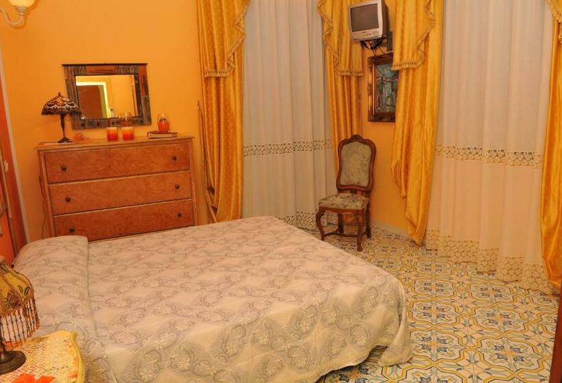 バルコニー付スイート, Albergo Roses