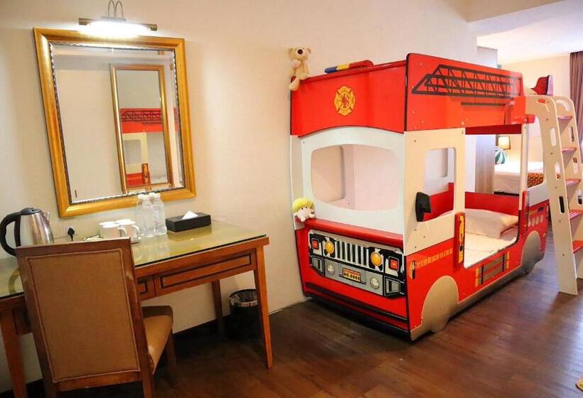 高级大房间, Armenian Street Heritage