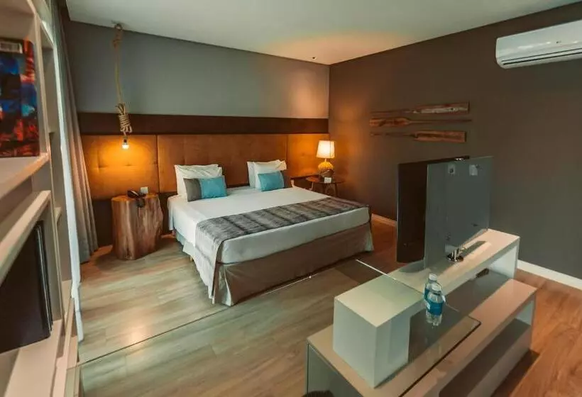 プールの見えるプレミアムスイート, Carmel Cumbuco Resort
