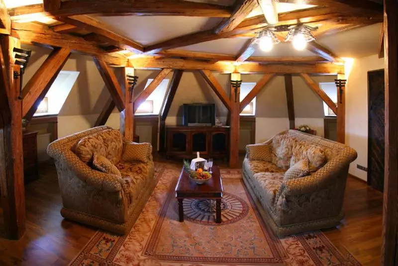 スイート, Chateau Zbiroh
