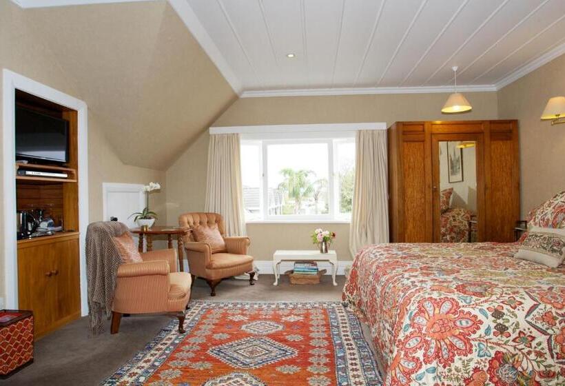 Номер Deluxe с Гидромассажем, Cobden Garden