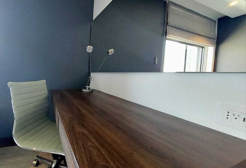 חדר סטנדרט שתי מיטות זוגיות, Courtyard By Marriott Santiago Airport