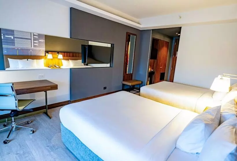 2ダブルベッドのスタンダードルーム, Courtyard By Marriott Santiago Airport