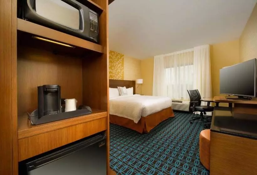 キングサイズベッドのスタンダードルーム, Fairfield Inn & Suites By Marriott Arundel Mills Bwi Airport