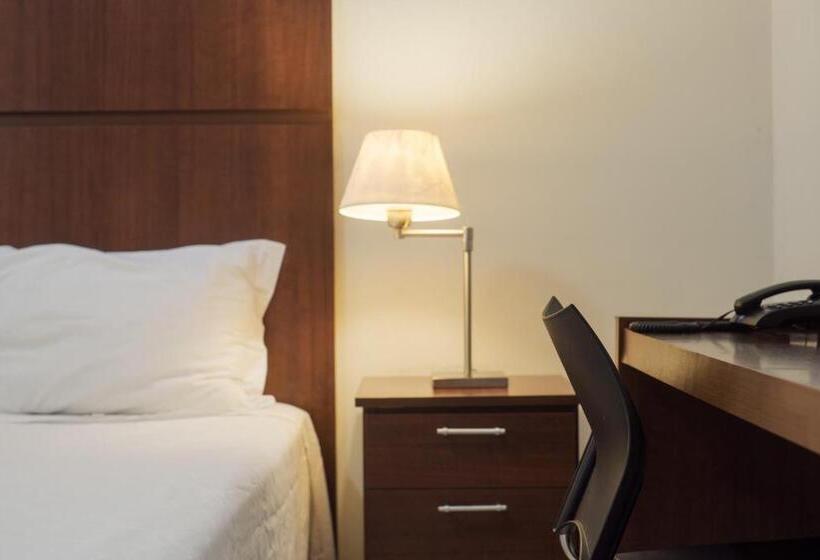 豪华房间, Ibituruna Center