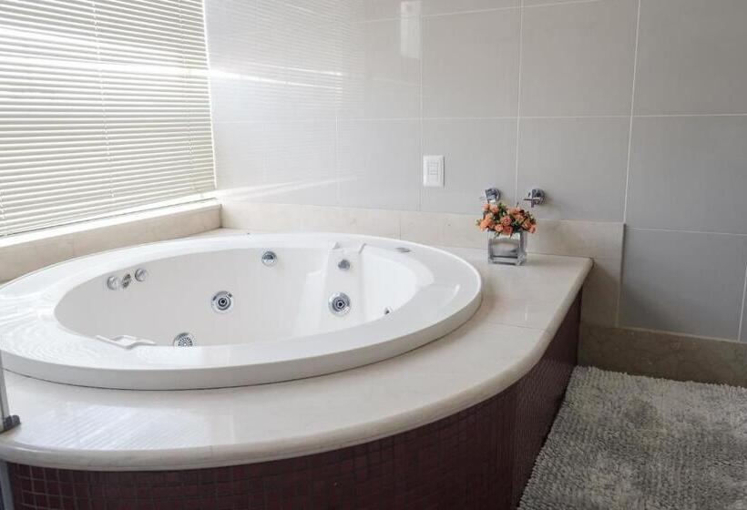프레지덴셜 스위트, Ibituruna Center