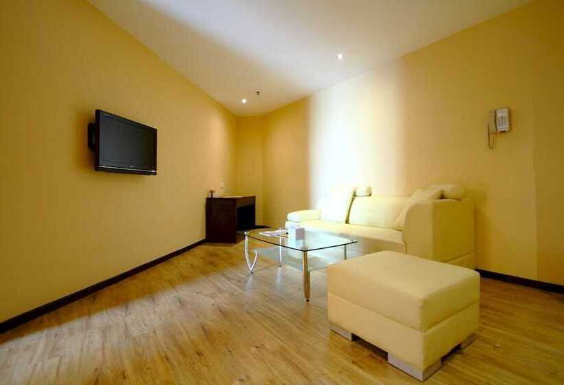 סוויטת 2 חדרי שינה, Ixora