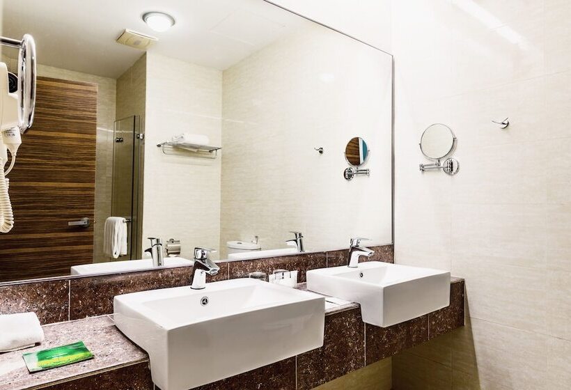 חדר משפחתי דלוקס, Ixora