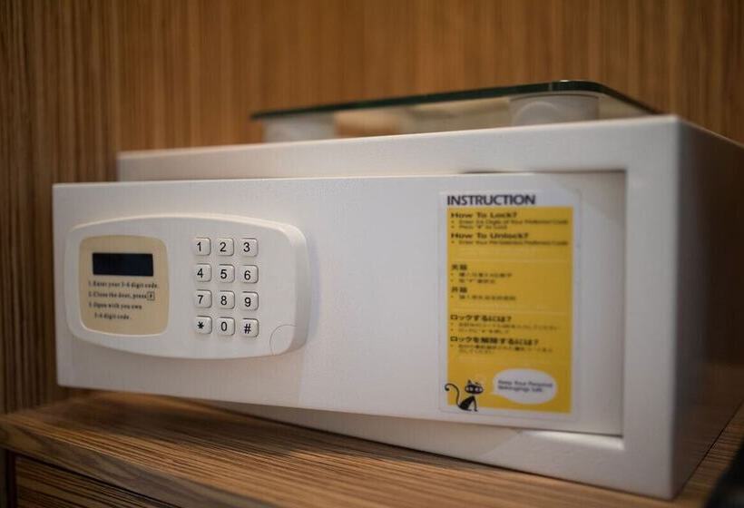 חדר משפתחתי סופריור, Ixora