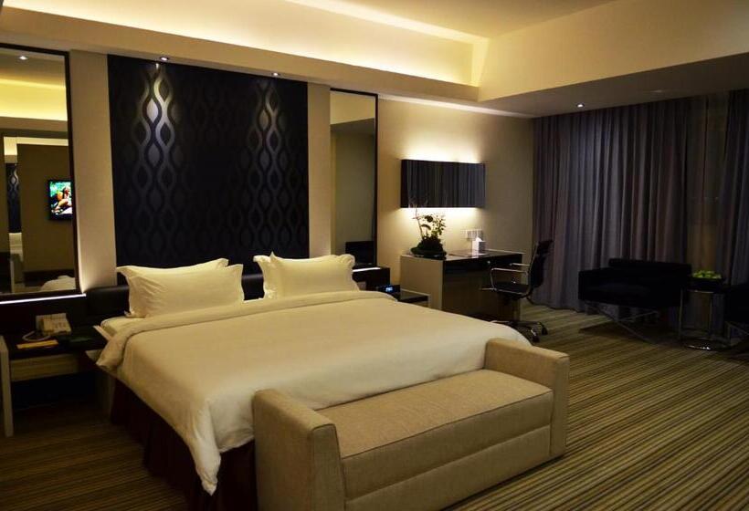 חדר אקזקיוטיב חדר קינג, Ixora