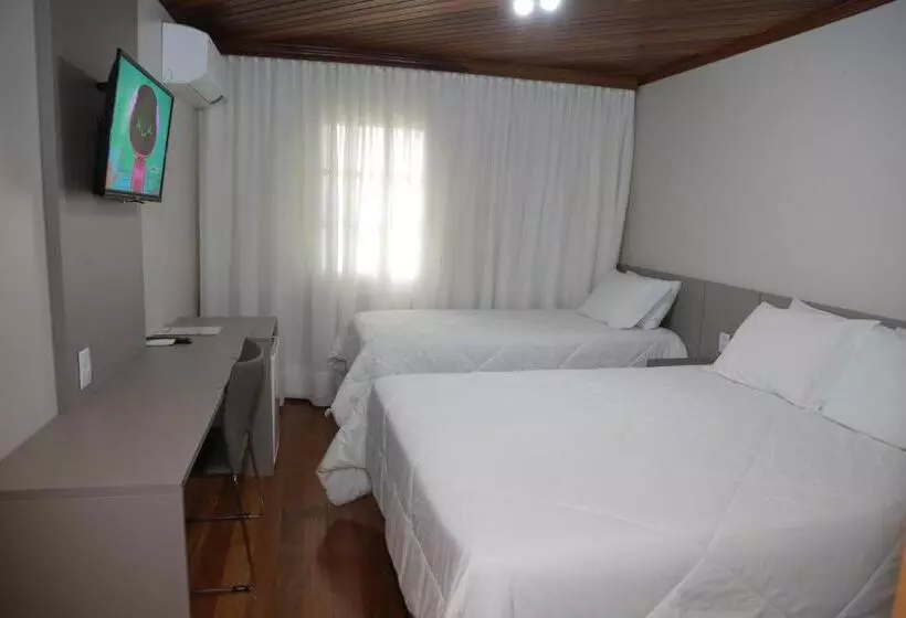 デラックストリプルルーム, Letto Hotel Flores Da Cunha