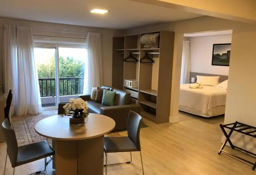 スイート, Letto Hotel Flores Da Cunha