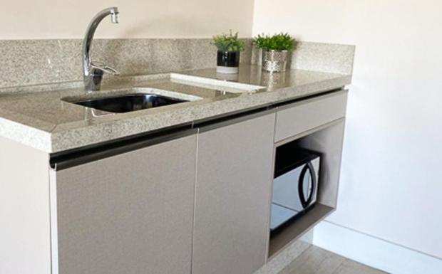 جناح, Letto Hotel Flores Da Cunha