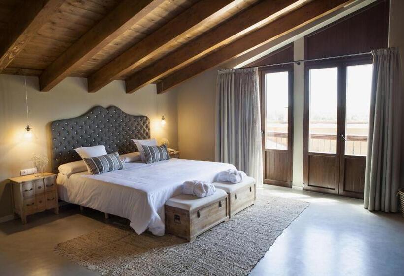 סוויטת ג'וניור עם טרסה, Mas De Cebrian