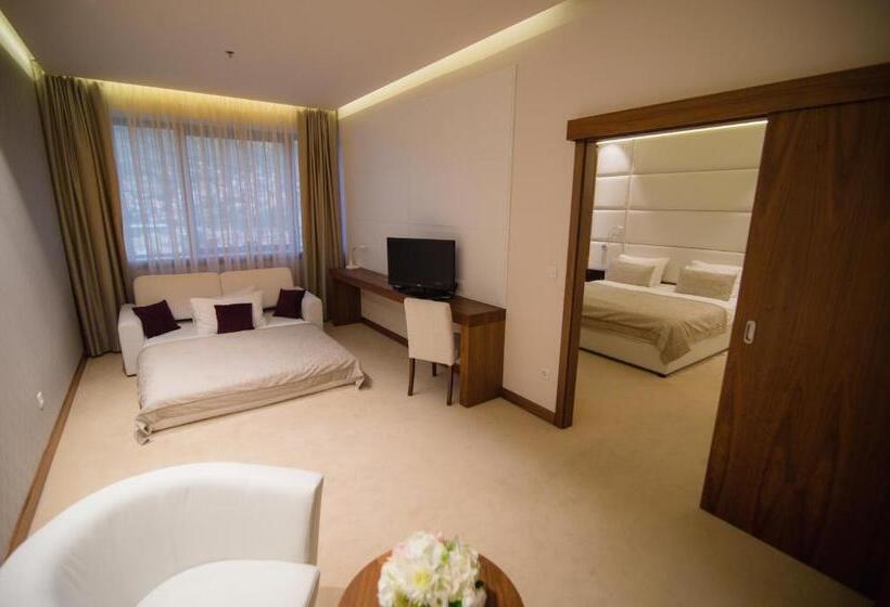 سوییت خانوادگی, Mepas