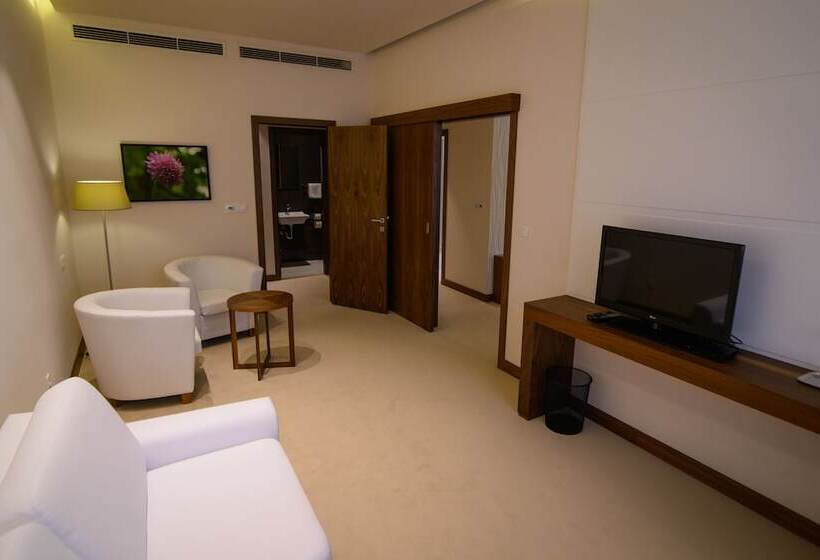 سوییت سوپریور, Mepas