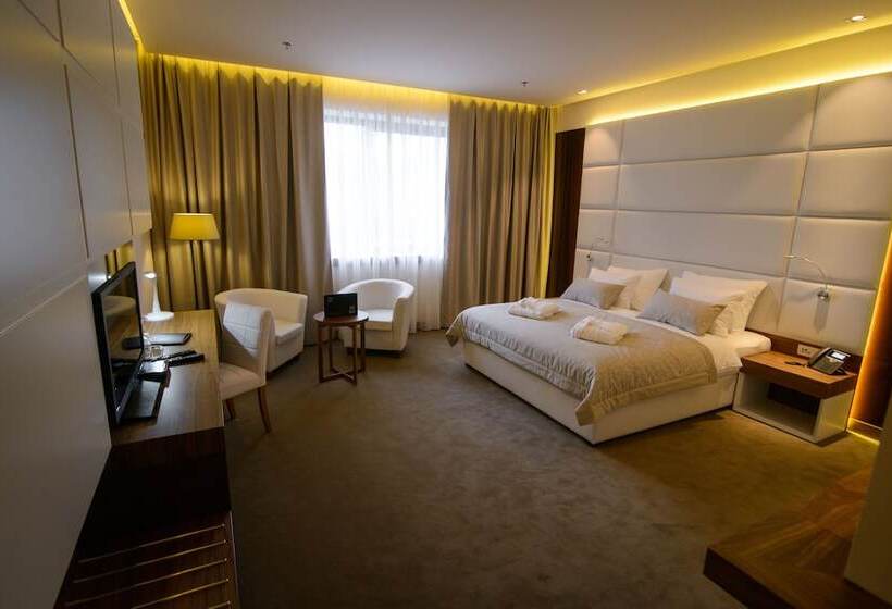 اتاق سوپریور, Mepas